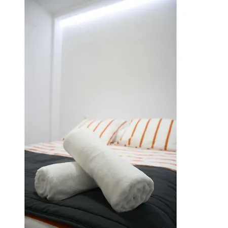 Apartment Smart Tech Plaza Flat